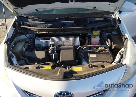 2014 Toyota Prius V Three z USA, uszkodzony, nr VIN JTDZN3EUXE3322558